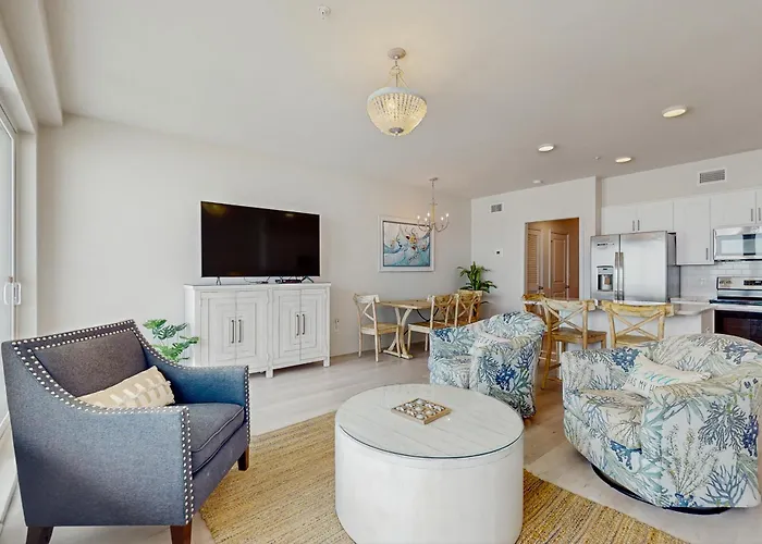 Apartment Sea Glass 203- No Worries *